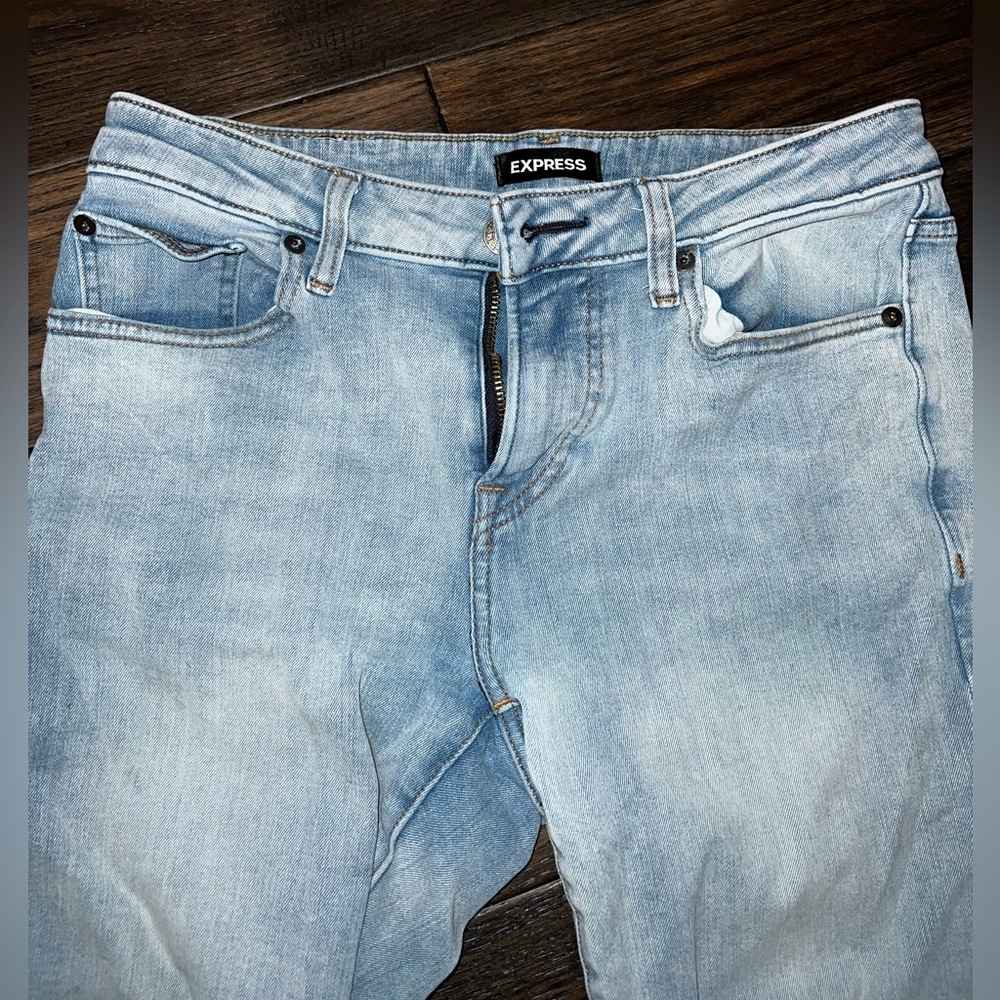 Express light wash men’s jeans